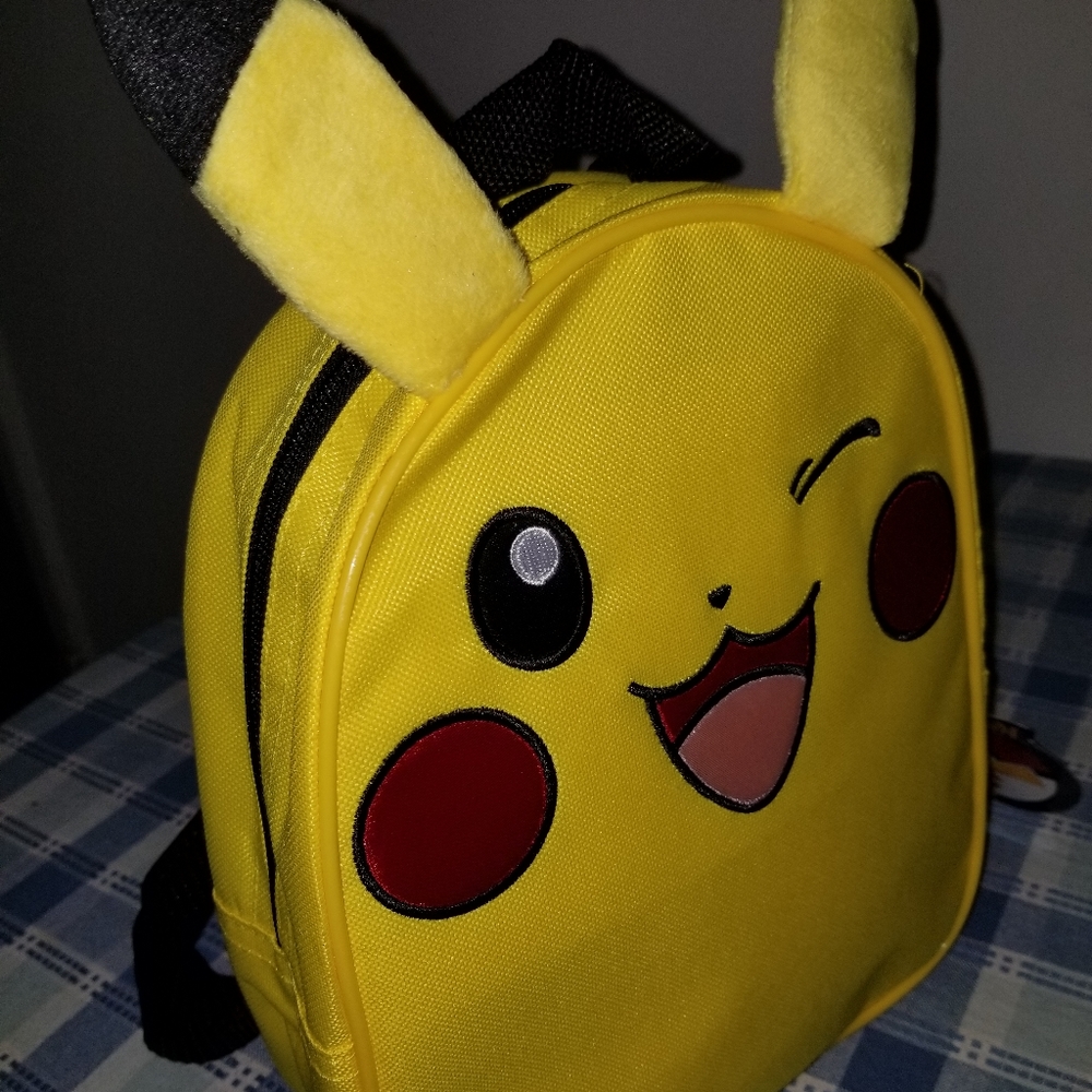Pokemon pikachu backpack - Picture 7 of 11